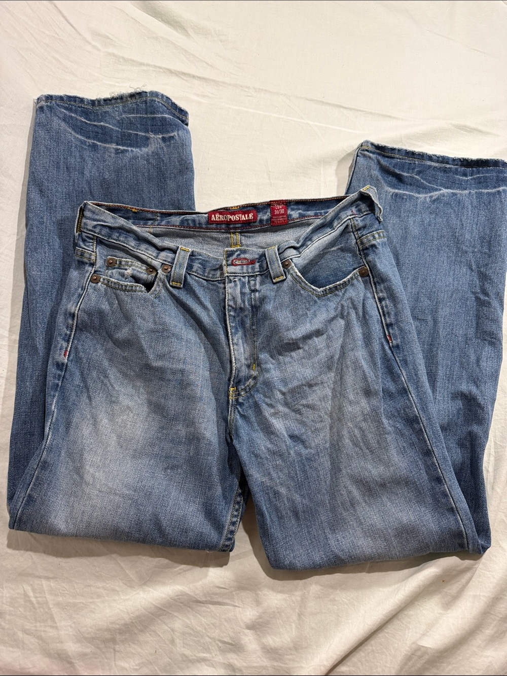Aeropostale Men's Medium Blue Relaxed Jeans - vintage!